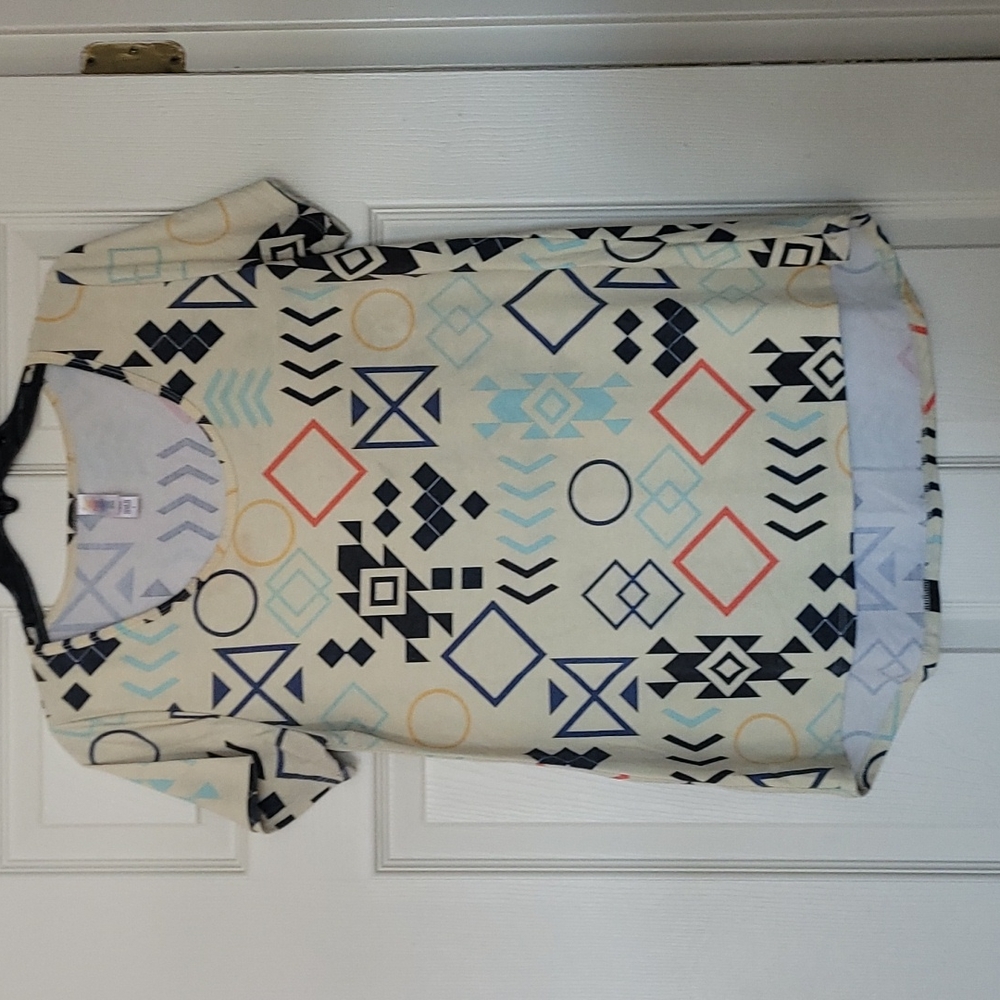 Lularoe Classic T